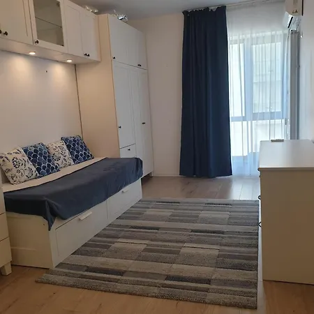 Urban Twin Escape - 2 *